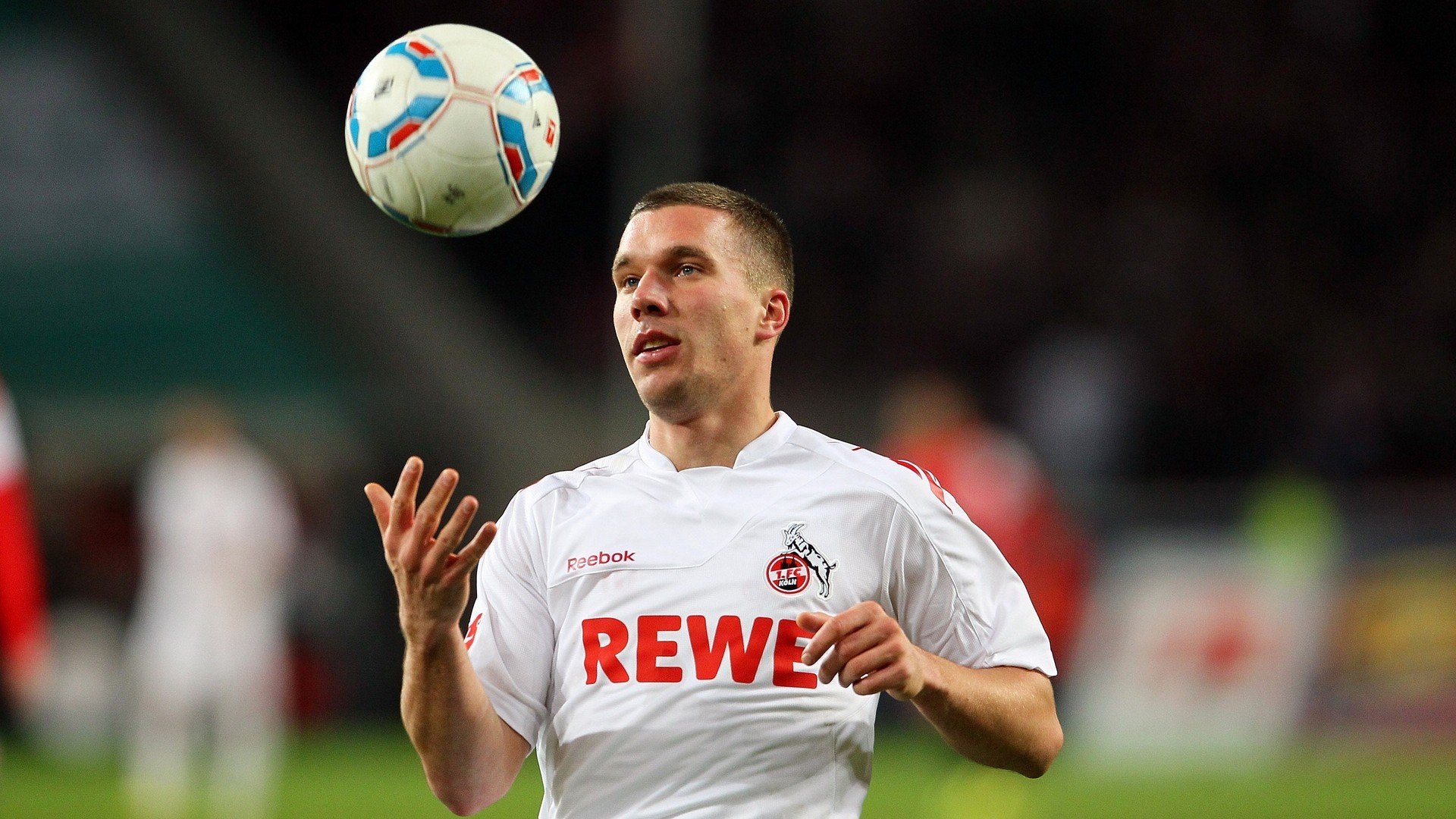 《虚拟主播与电竞：新兴娱乐生态的双赢合作》，虚拟主播有什么意义