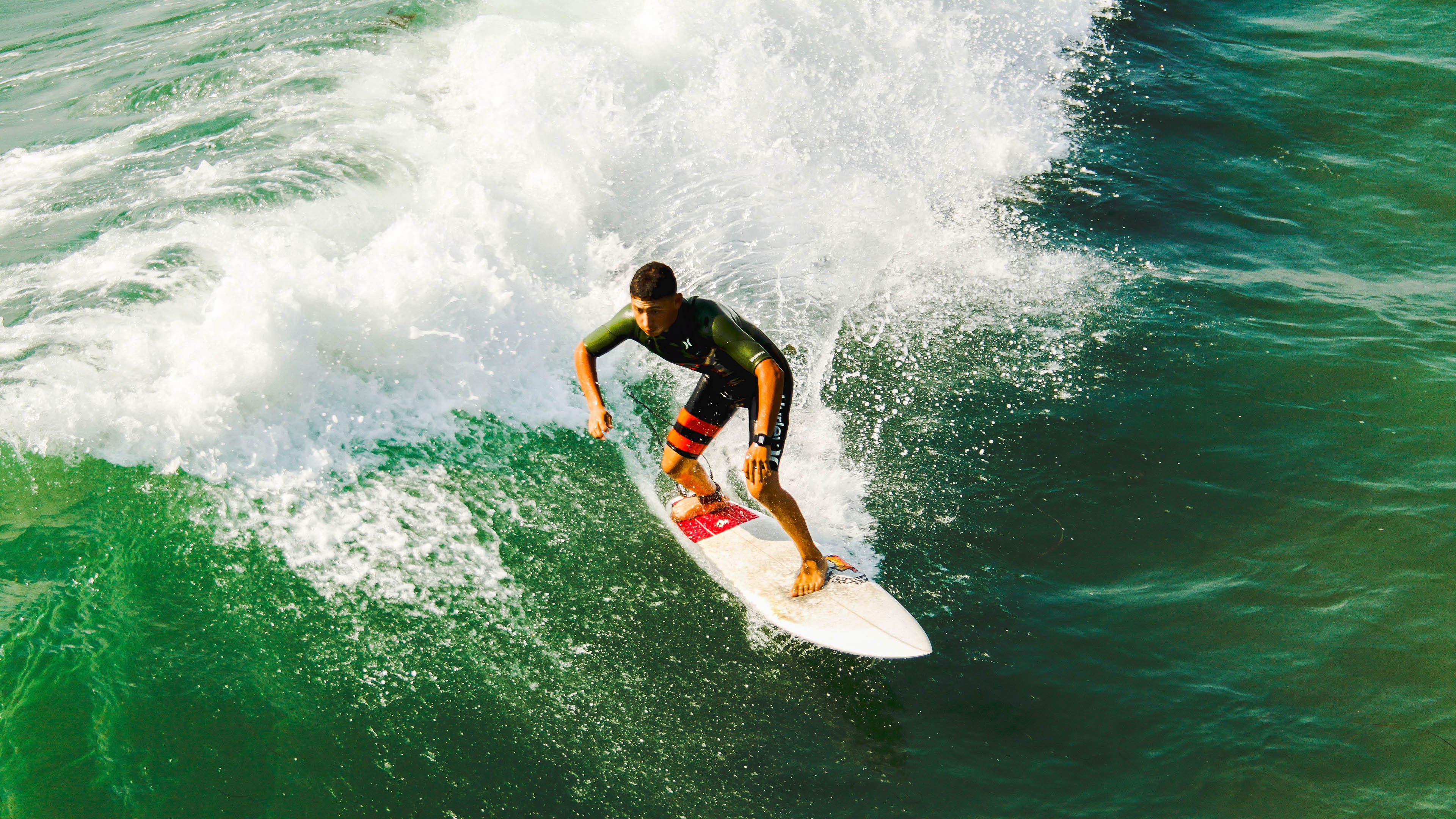史上最火爆的“跨界合作”——体育、娱乐、科技的完美融合，跨界合作有哪些